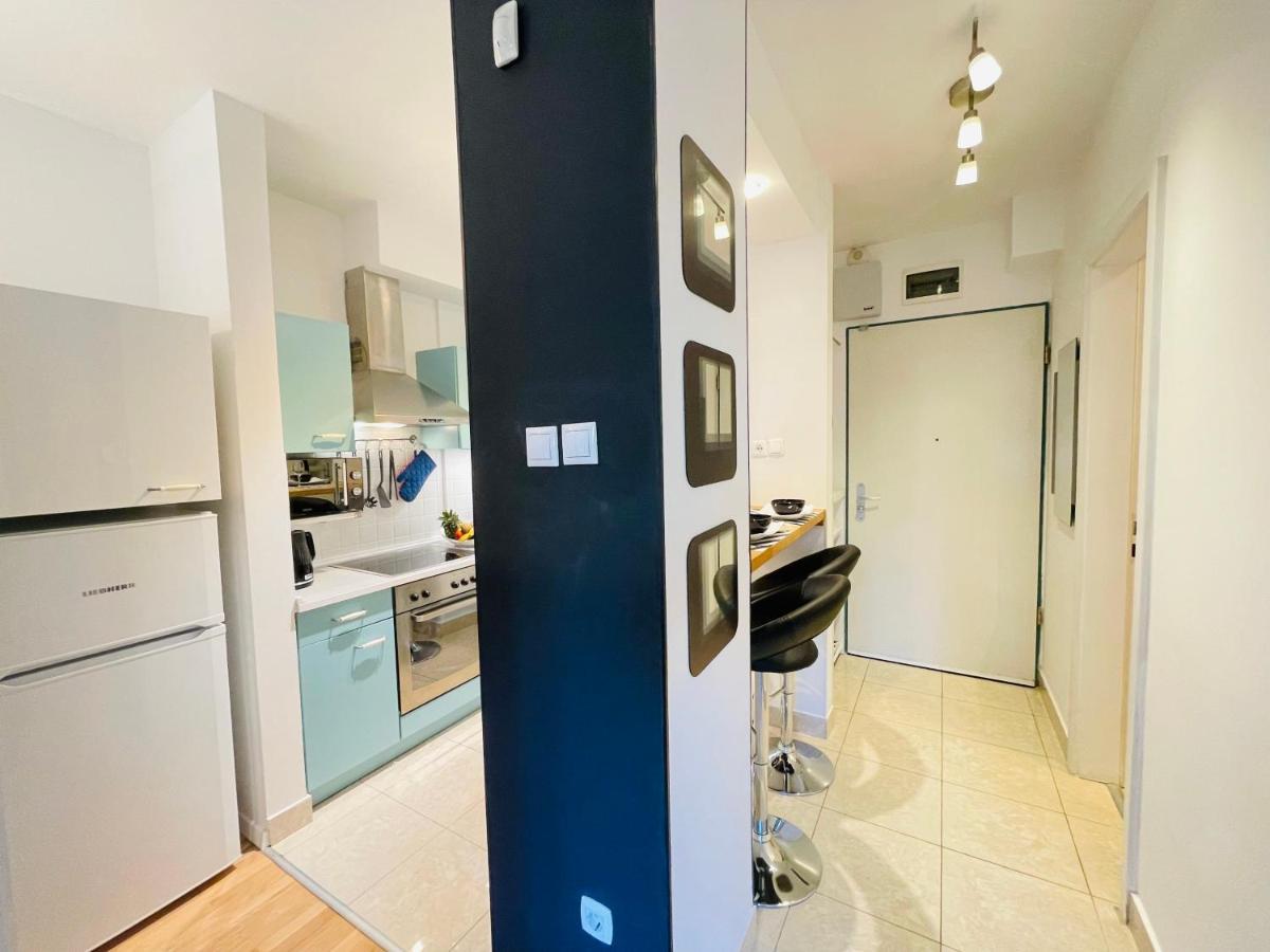 Peony Hollo Apartment - Free Garage Under The House Budapest Exterior photo